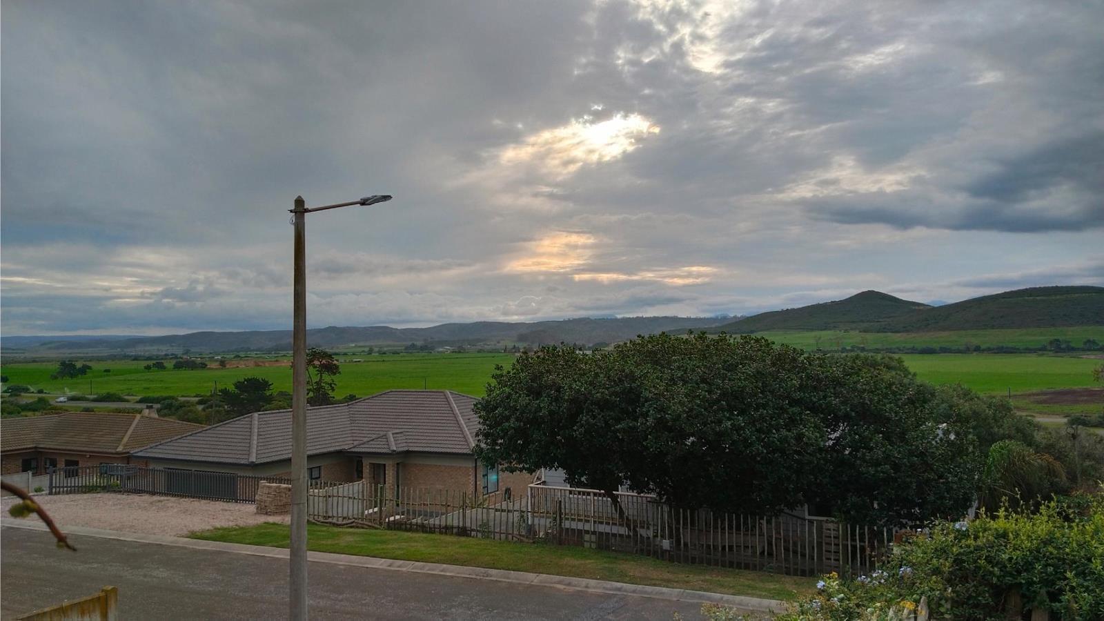 3 Bedroom House in Klein Brak Rivier