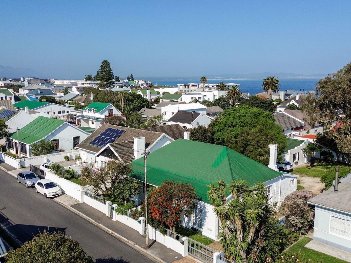 3 Bedroom House in Westcliff