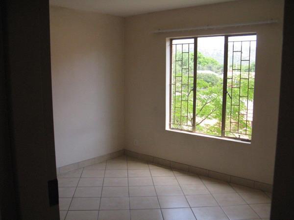 2 Bedroom Apartment in Les Marais