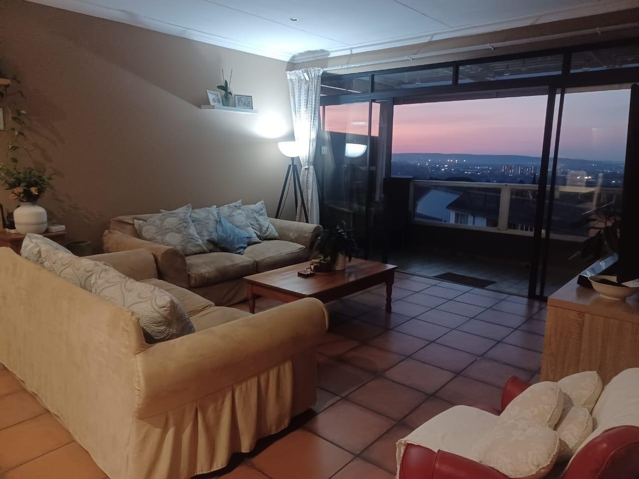 2 Bedroom Apartment in La Montagne