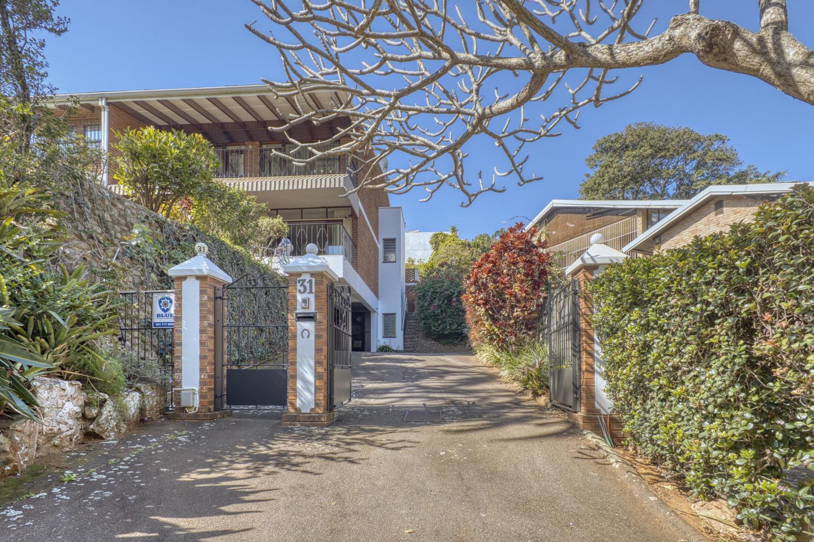 4 Bedroom Duplex in Morningside