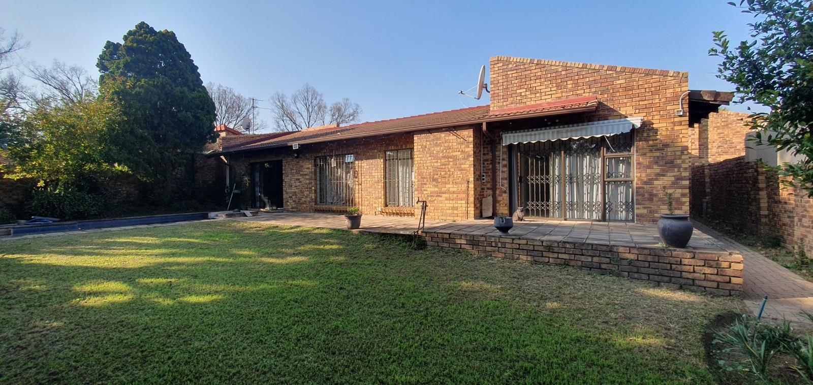 3 Bedroom House in Paulshof