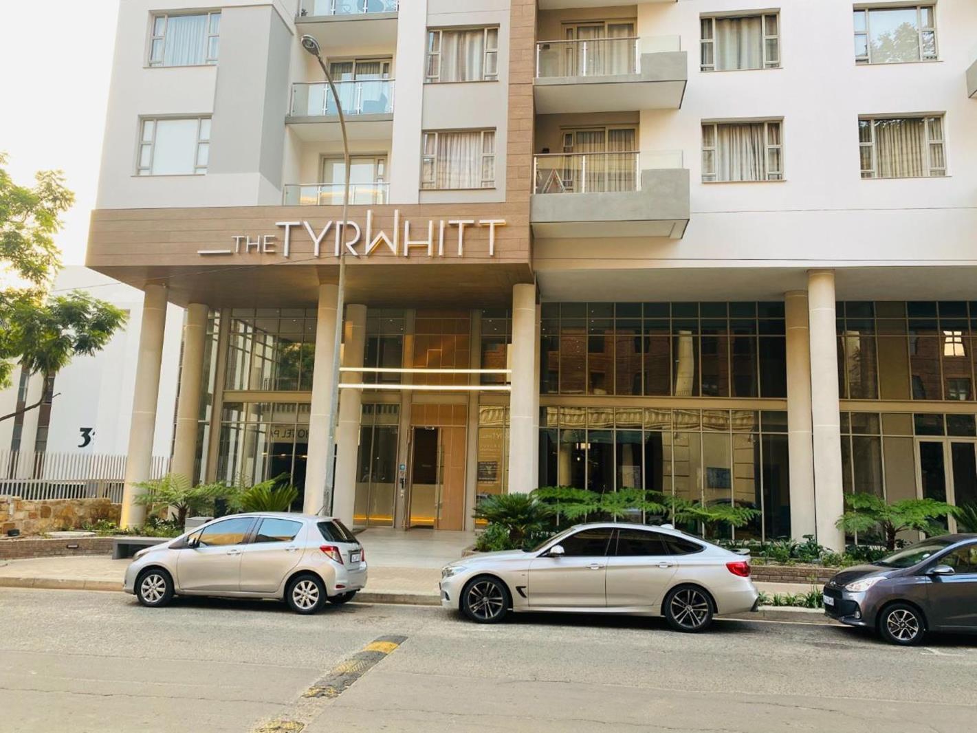 2 Bedroom Apartment in Rosebank