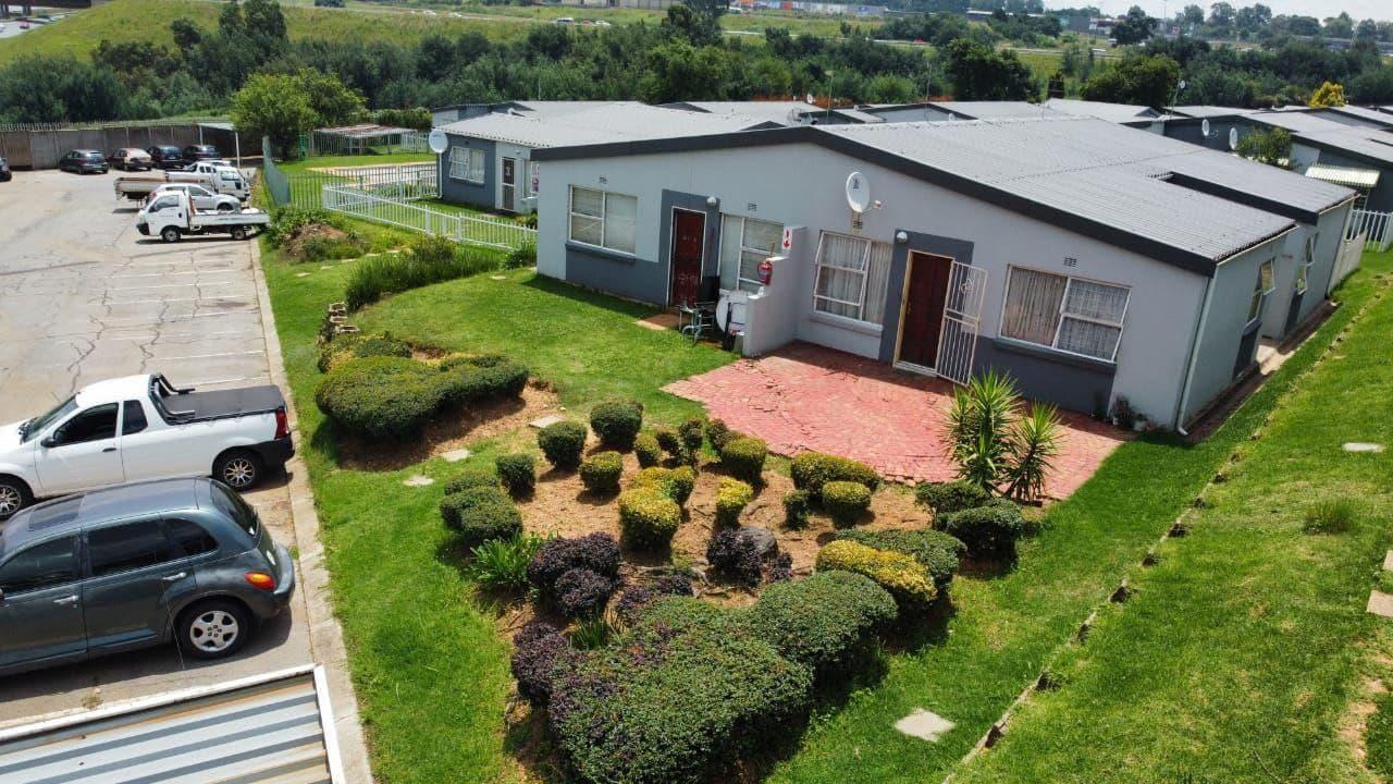 2 Bedroom House in Ridgeway