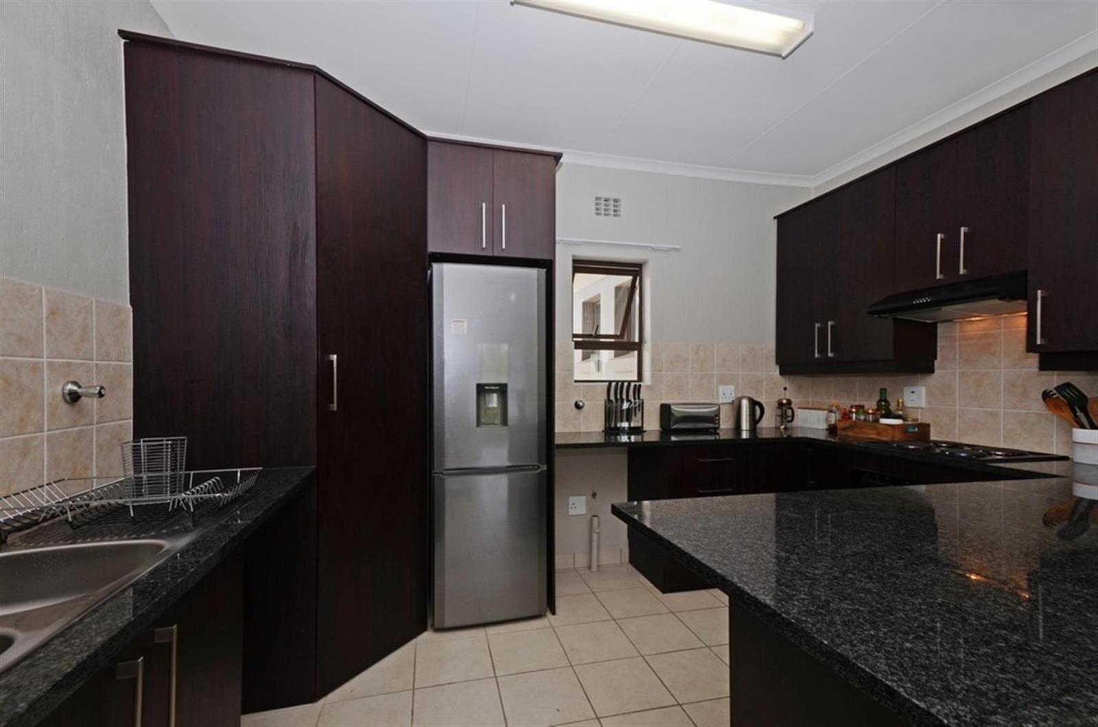 2 Bedroom Apartment in Linden