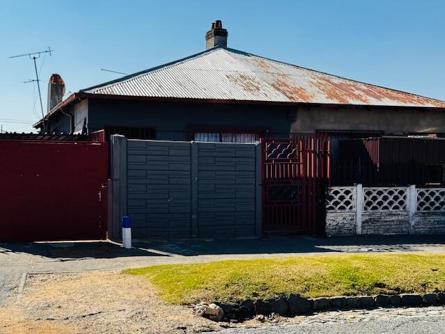 2 Bedroom House in Kenilworth