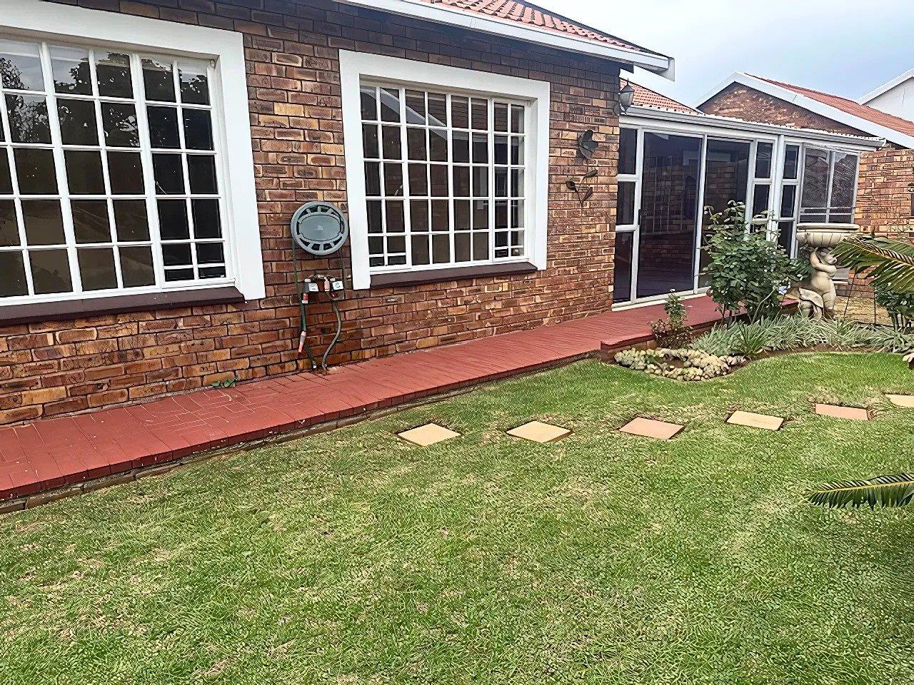 3 Bedroom Townhouse in Wilro Park