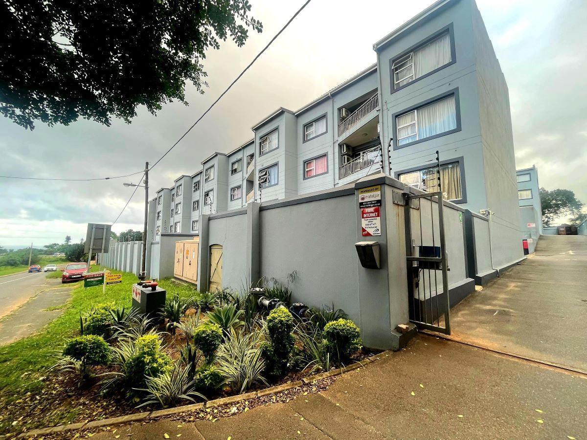 2 Bedroom Apartment in Athlone Park