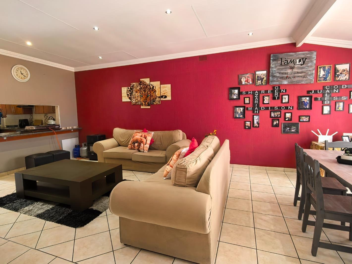 2 Bedroom Apartment in New Redruth