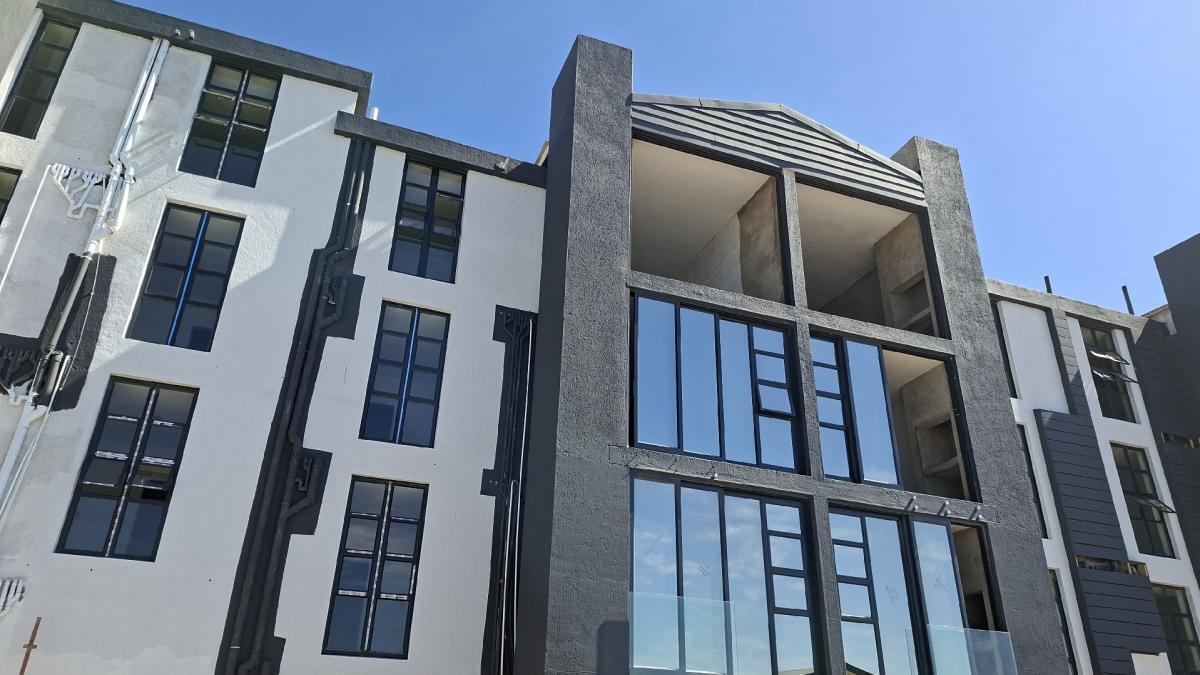 2 Bedroom Flat in Island View