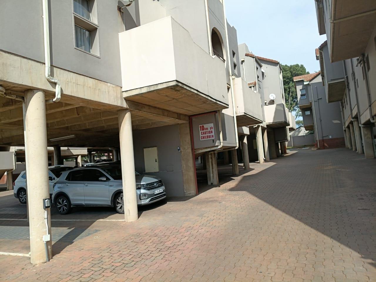 3 Bedroom Apartment in Linmeyer