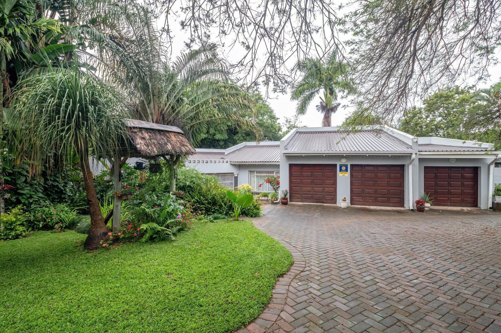 6 Bedroom House in White River