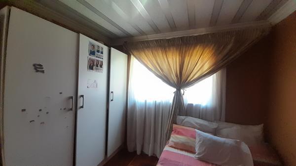 4 Bedroom House in Karenpark