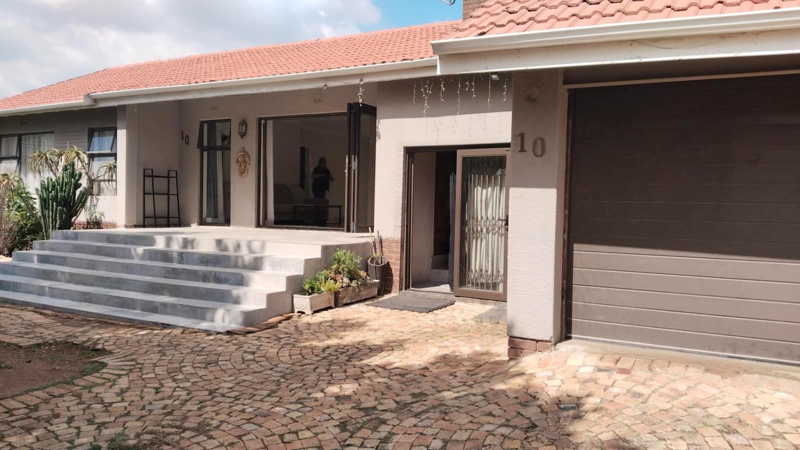 3 Bedroom House in Buurendal