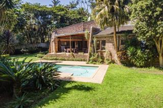 8 Bedroom House in Beverley Hills