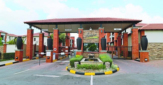 3 Bedroom Apartment in Greenstone Hill