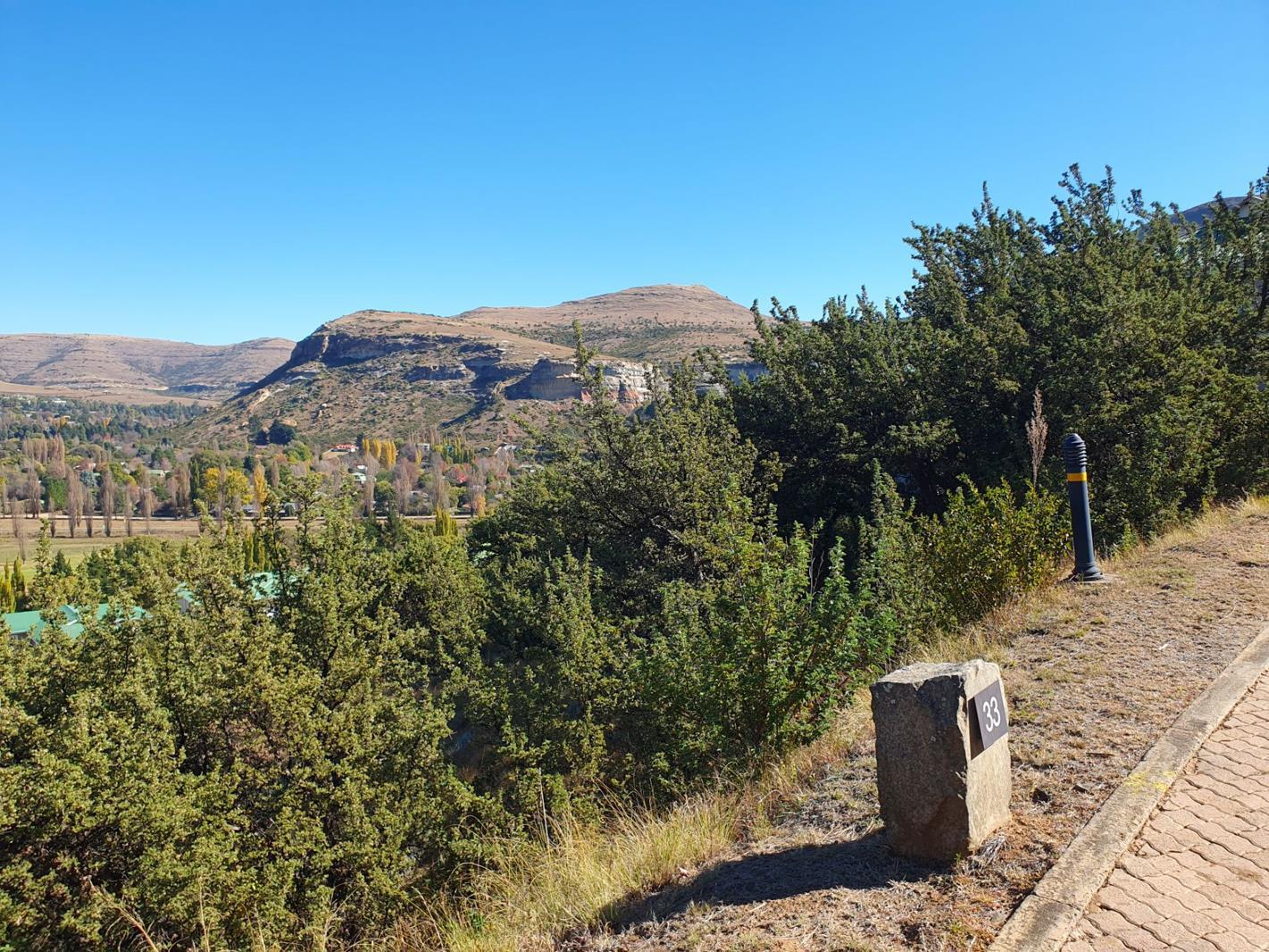 664 m² Land available in Clarens