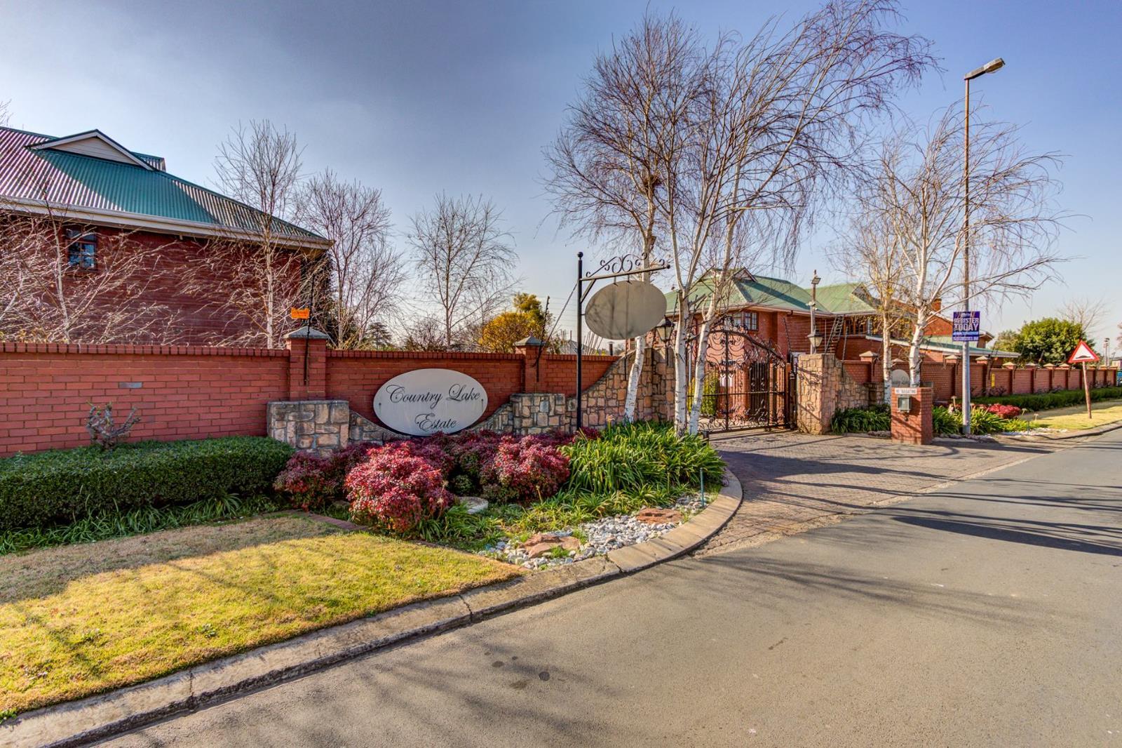 4 Bedroom House in Lakefield
