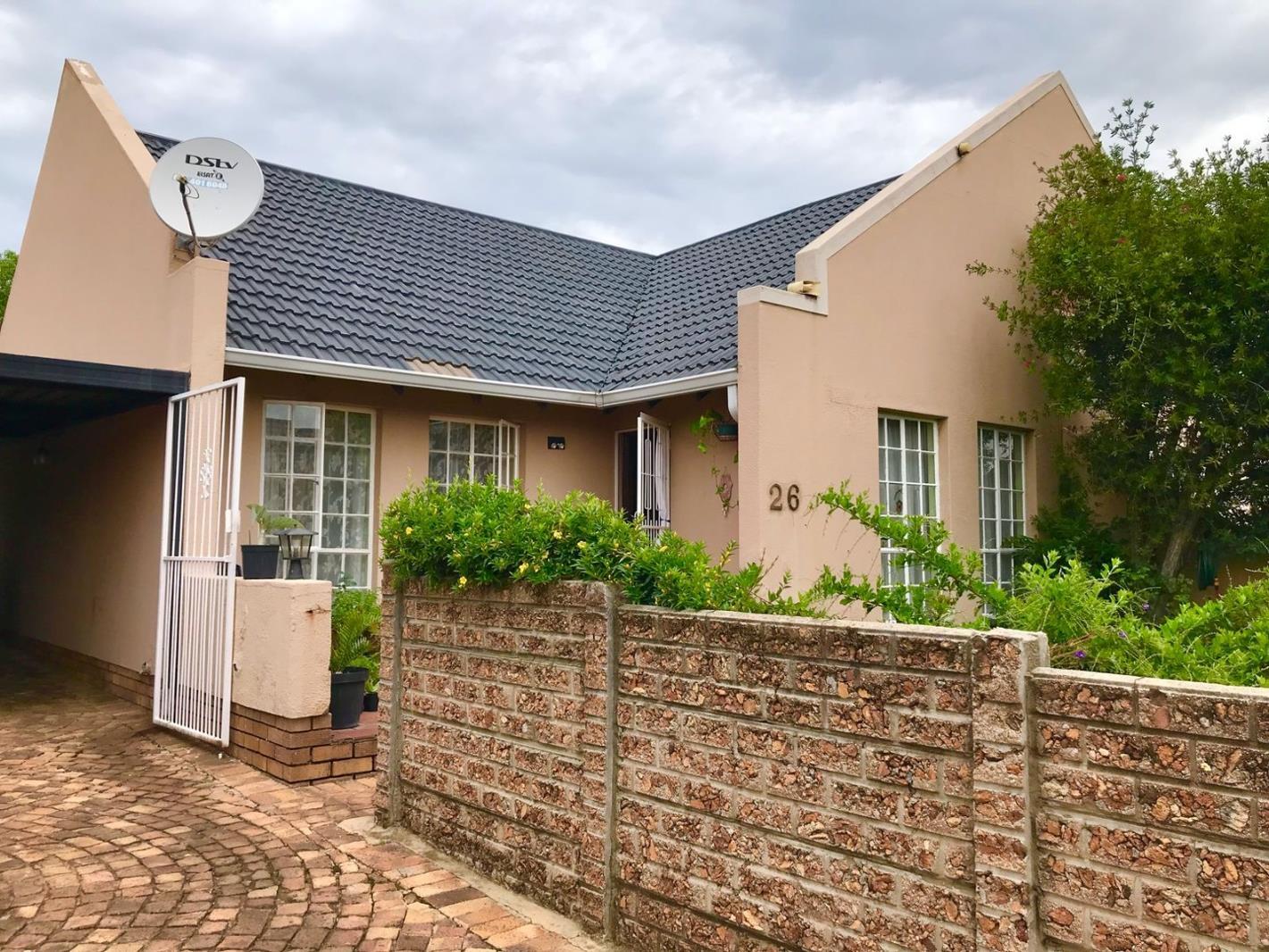 2 Bedroom Townhouse in Albertsdal