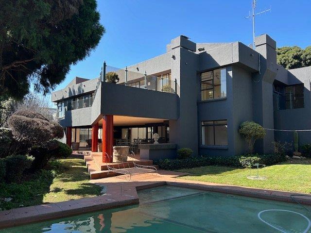 5 Bedroom House in Bedford Park