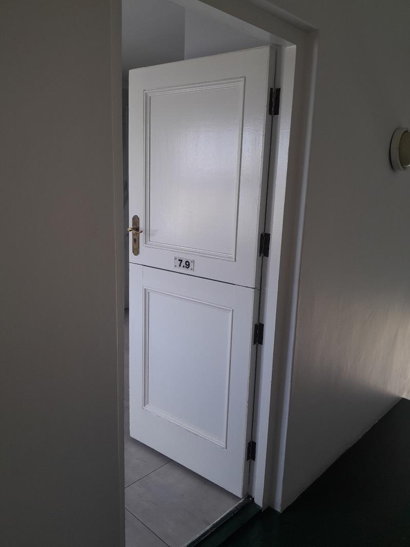 2 Bedroom Townhouse in Rondebosch East