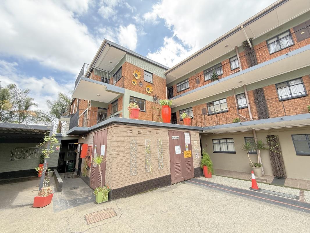 Studio Apartment in Hurlyvale