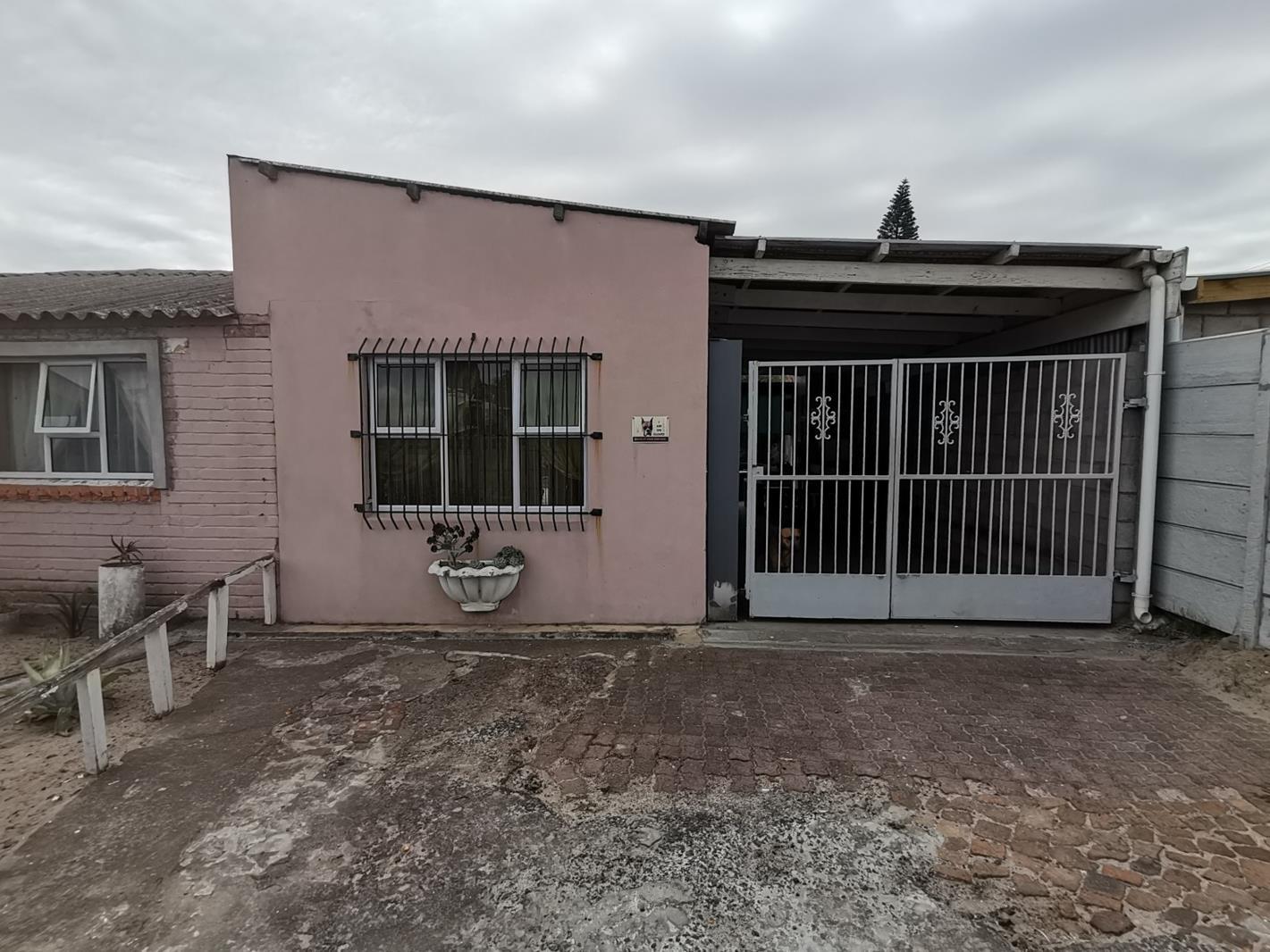 3 Bedroom House in Ravensmead