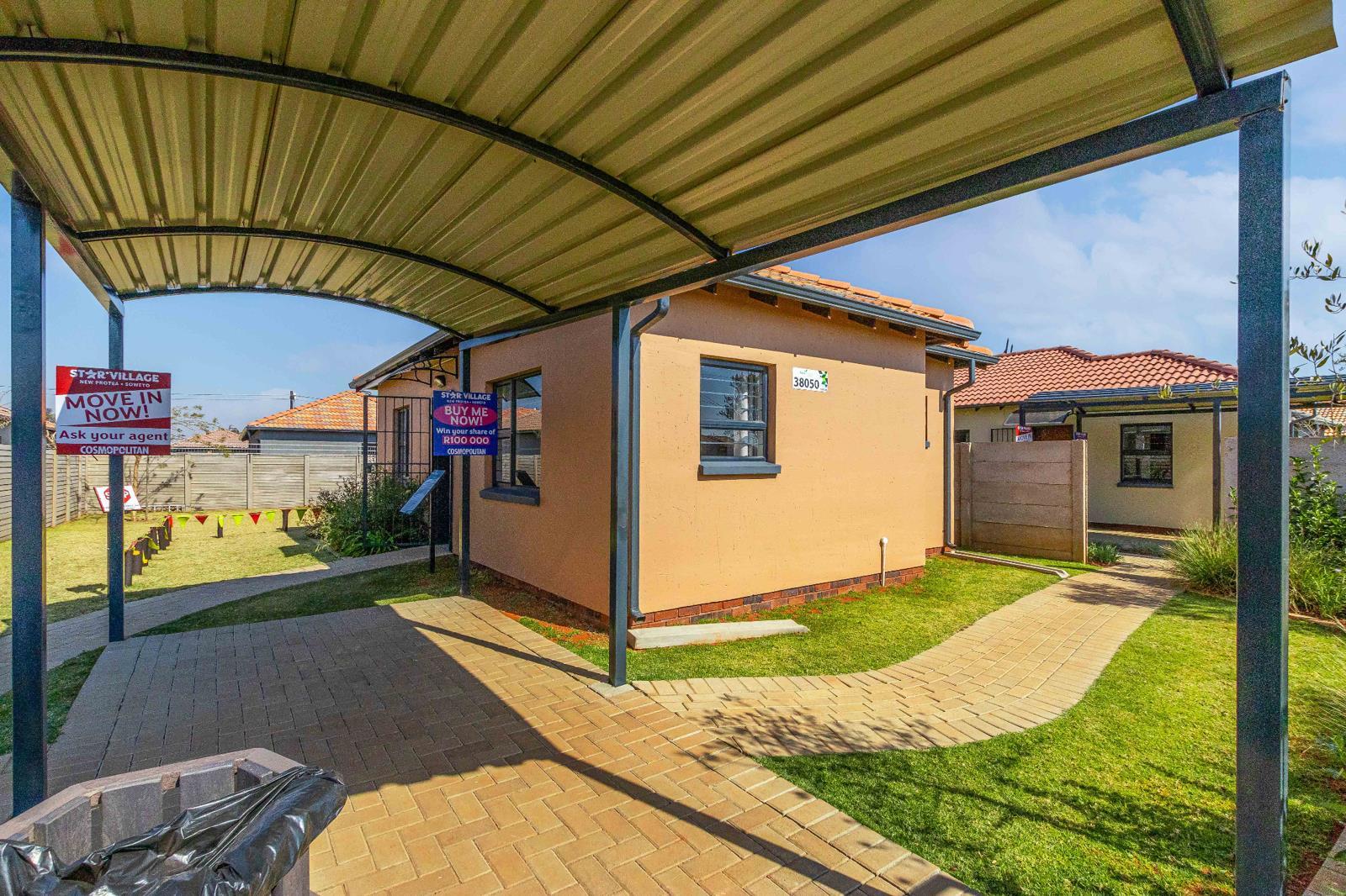 2 Bedroom House in Protea Glen