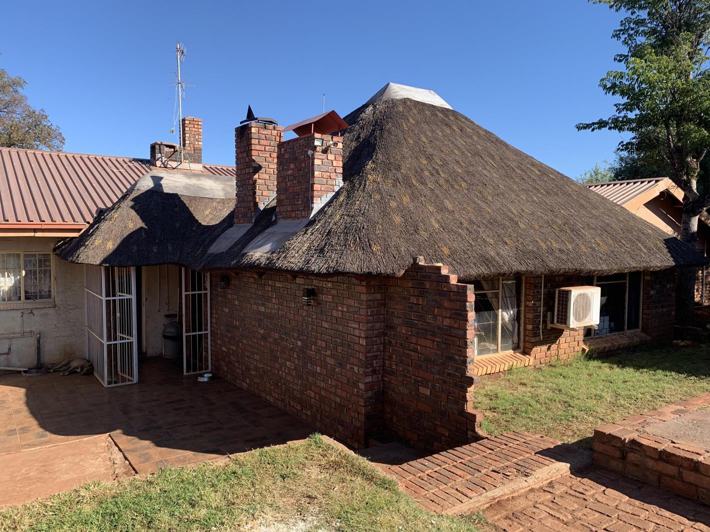 4 Bedroom House in Postmasburg
