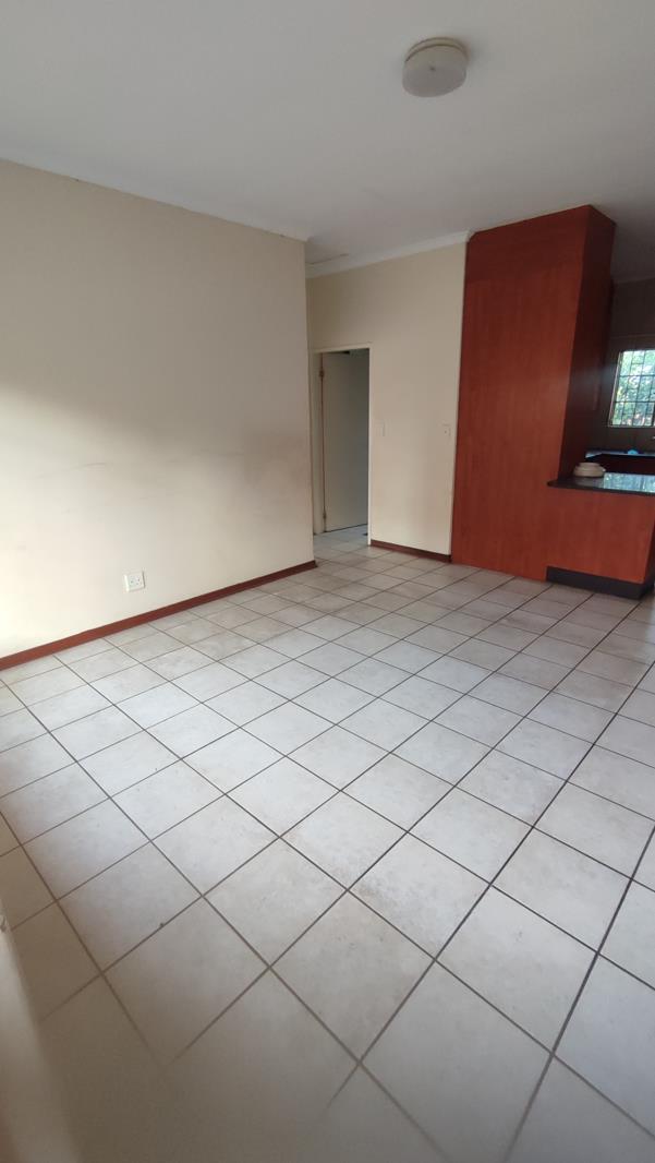 2 Bedroom Flat in Birchleigh
