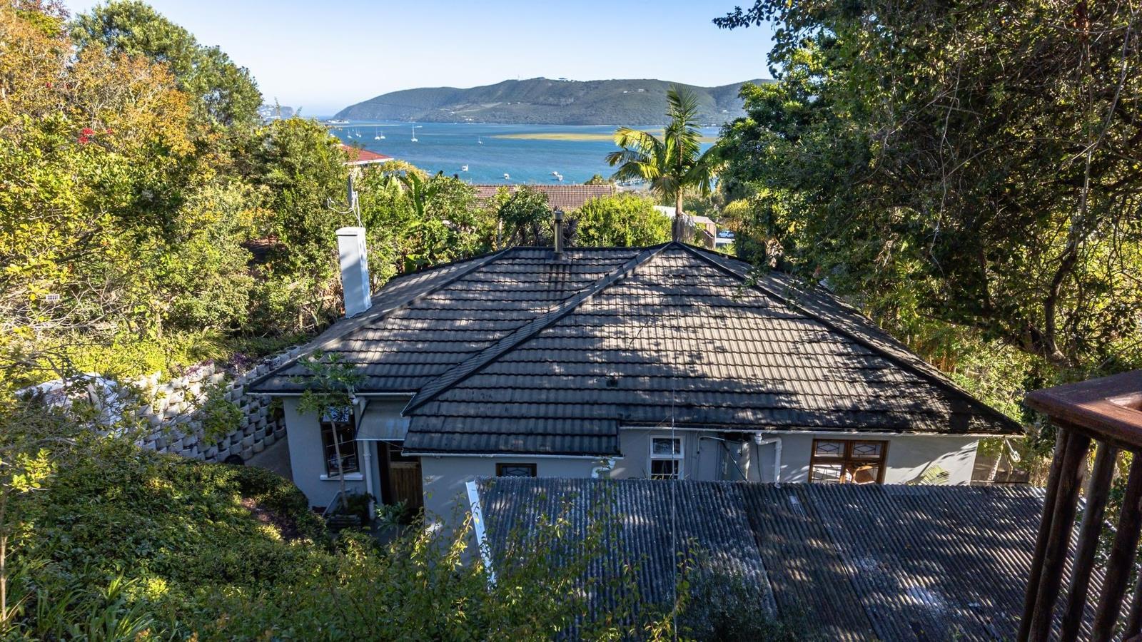 7 Bedroom House in Paradise