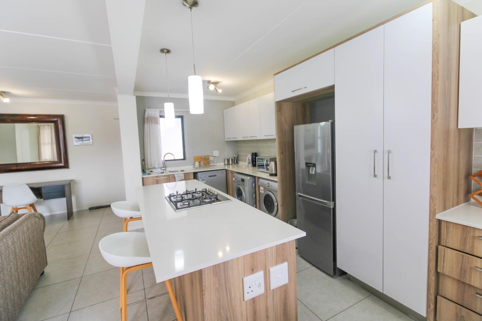 2 Bedroom Apartment in Modderfontein