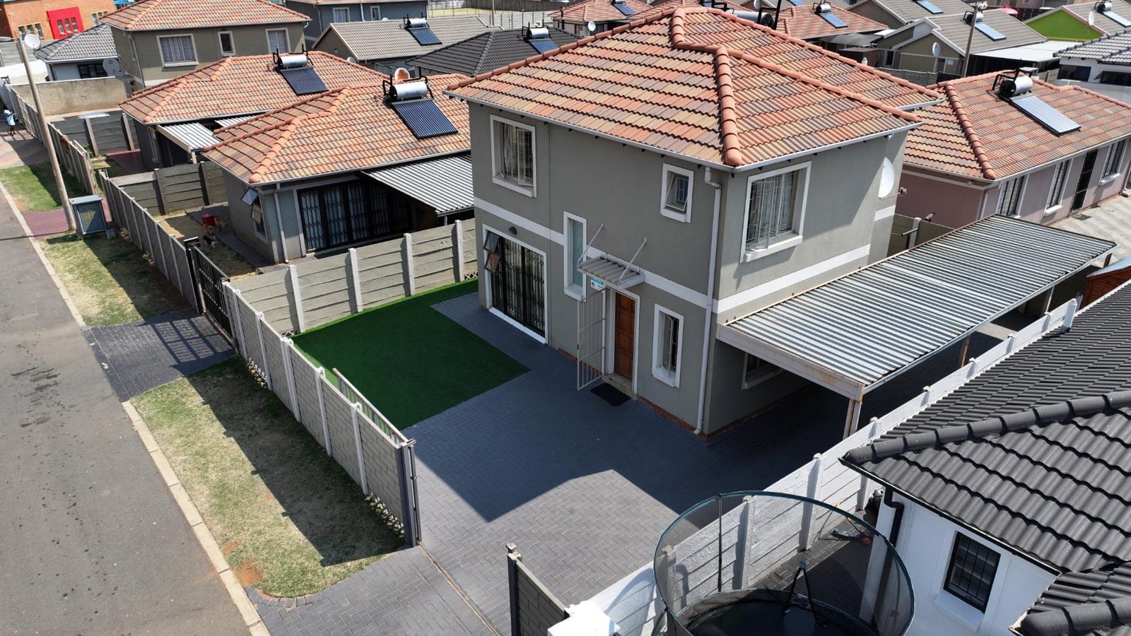 3 Bedroom House in Leopards Rest Security Estate