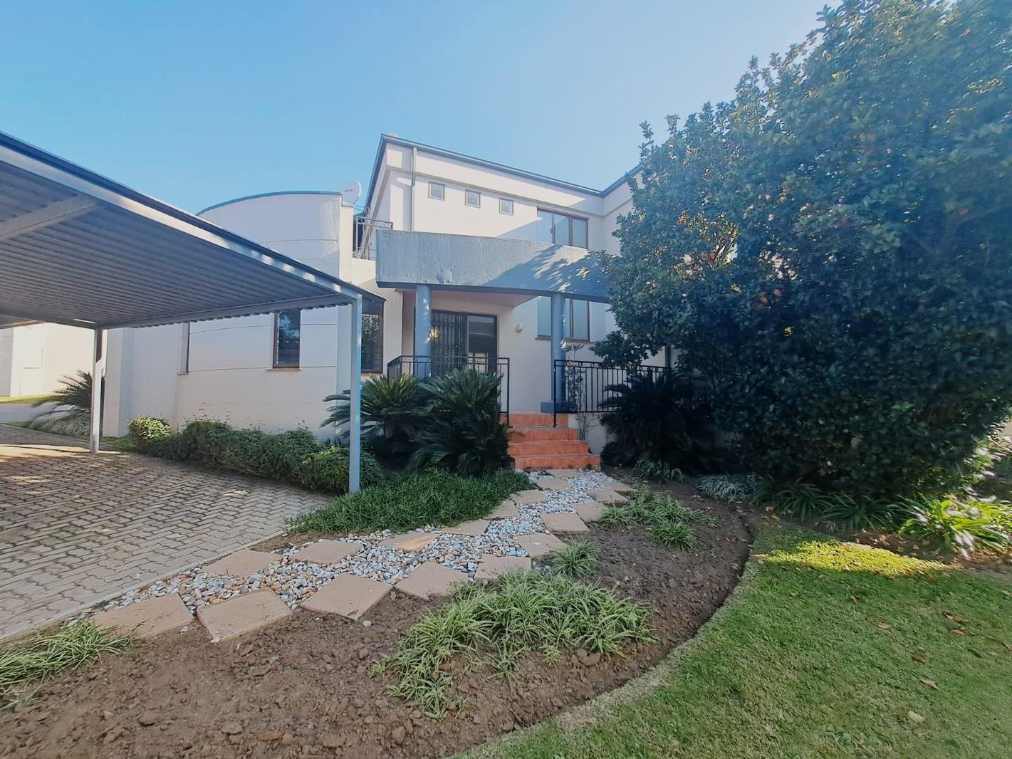 2 Bedroom House in Lonehill