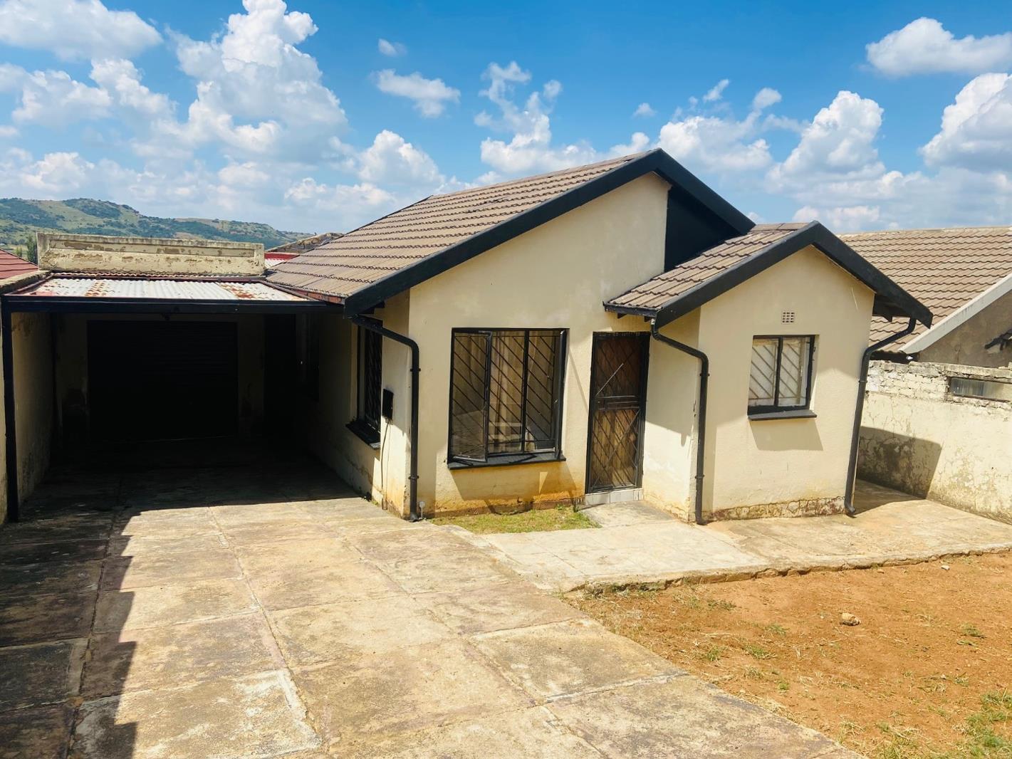2 Bedroom House in Naturena