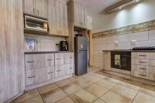 4 Bedroom House in Van Riebeeck Park