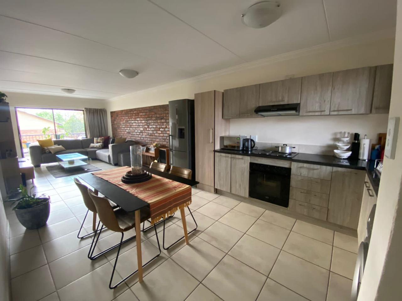 2 Bedroom Apartment in Wychwood