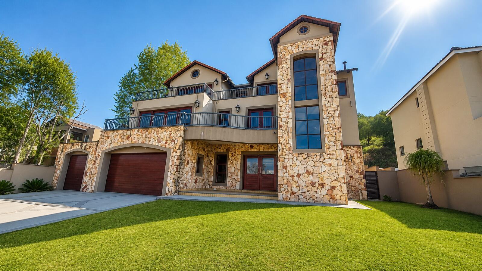 5 Bedroom House in Xanadu