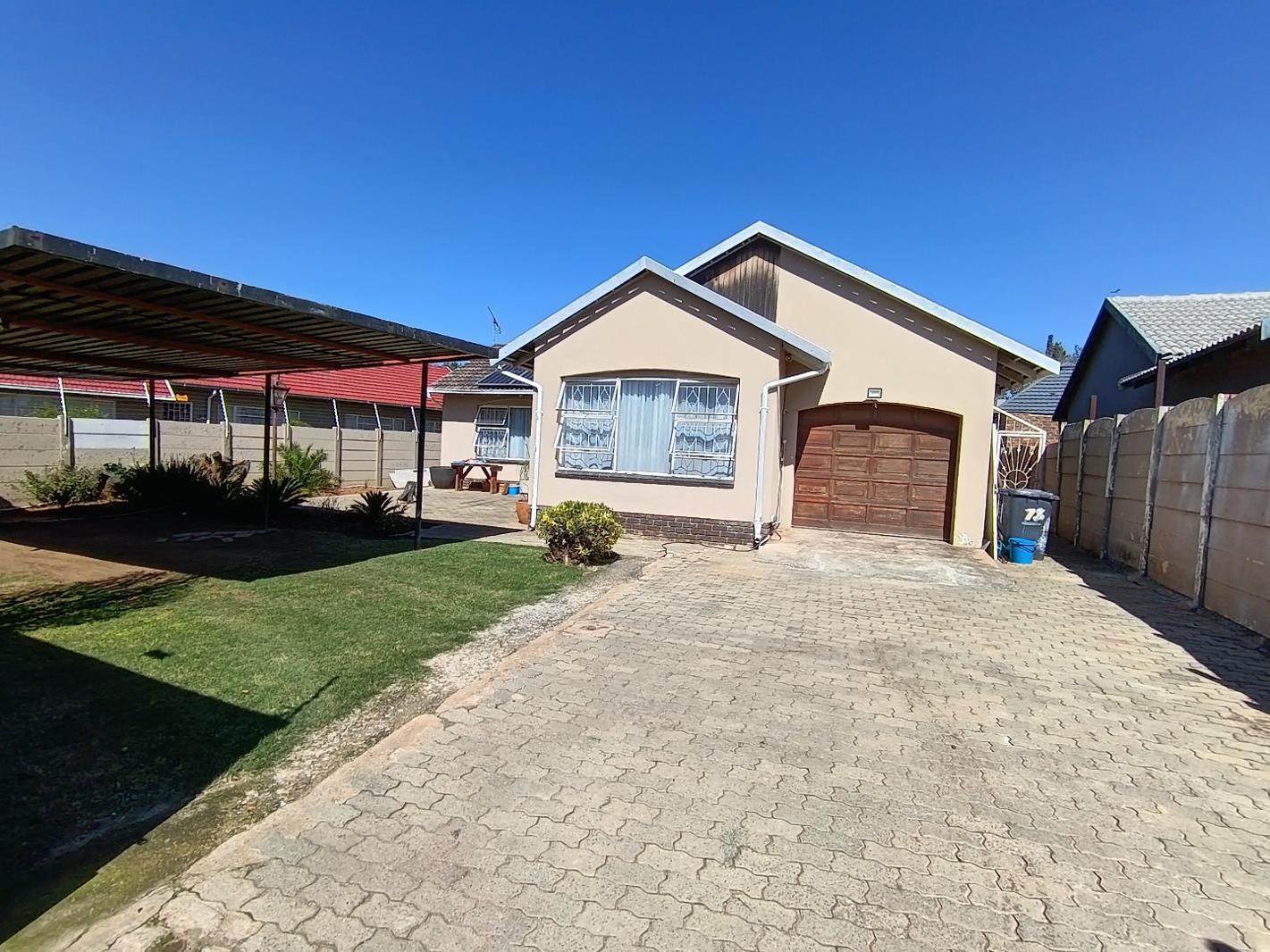 3 Bedroom House in Roseacre