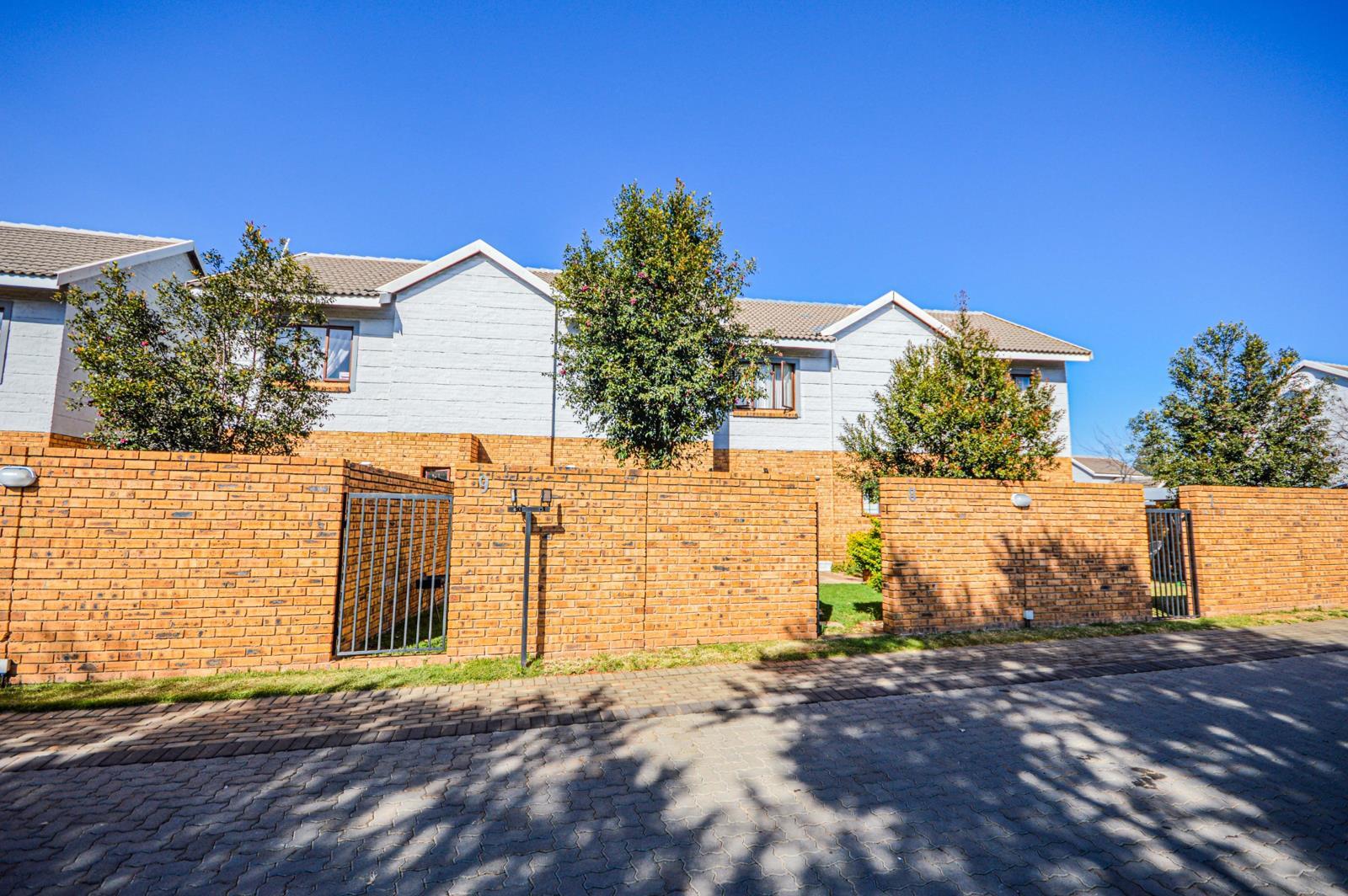 1 Bedroom Apartment in Blue Hills
