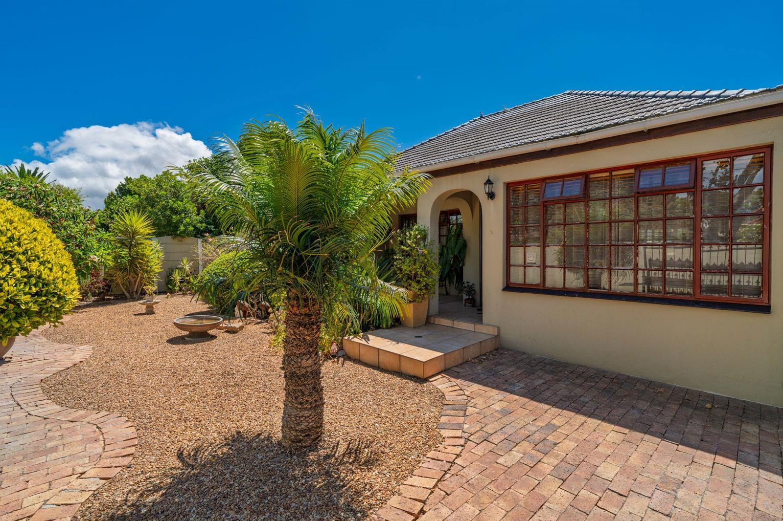 3 Bedroom House in Pinelands
