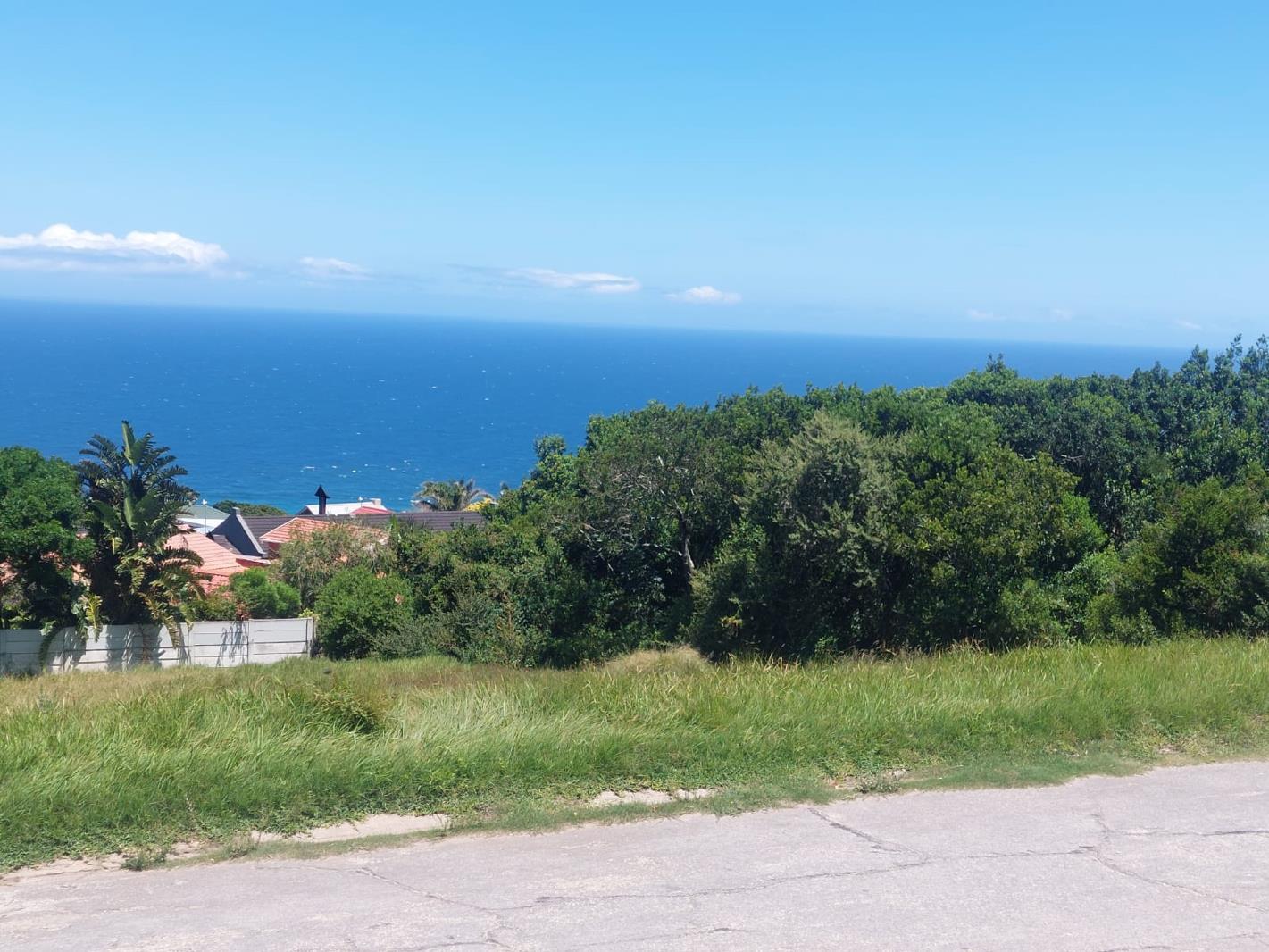 1 125 m² Land available in Blue Horizon Bay