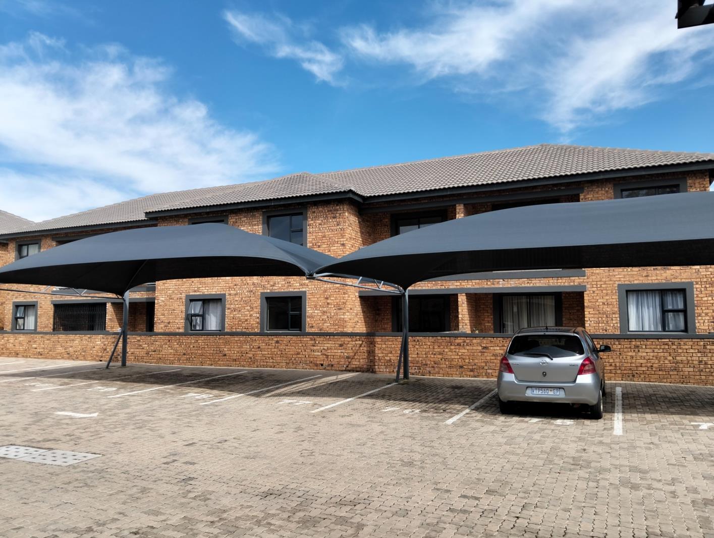2 Bedroom Apartment in Rynfield AH