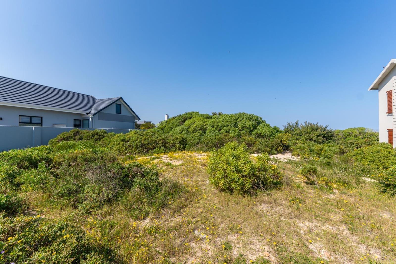 501 m² Land available in Sandown Bay