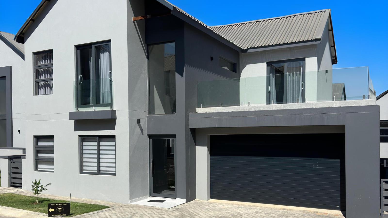 4 Bedroom House in Blue Hills