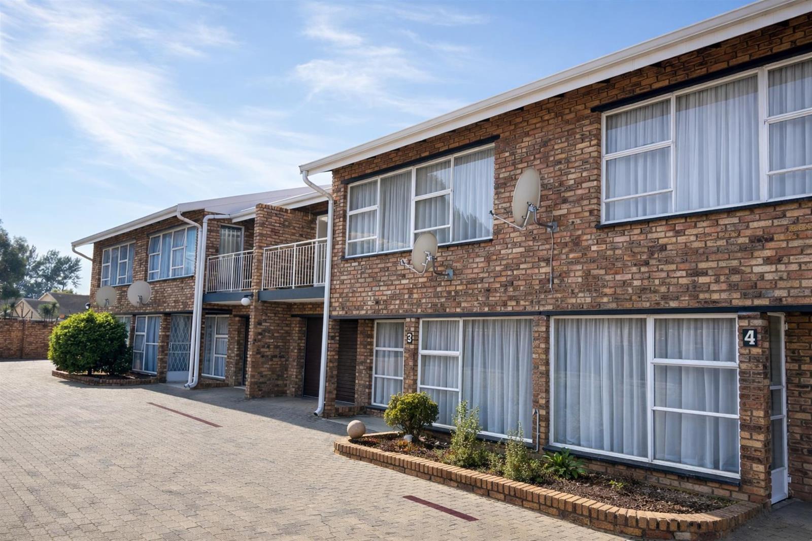 3 Bedroom Townhouse in Brackenhurst