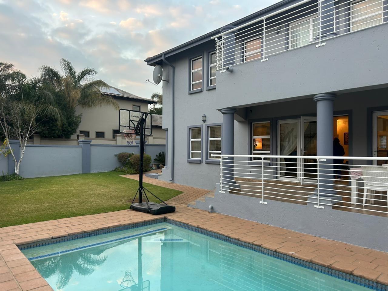 4 Bedroom House in Greenstone Hill