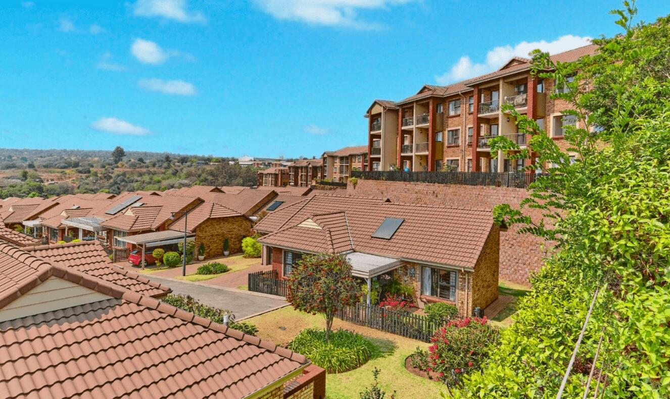 3 Bedroom Simplex in Olivedale