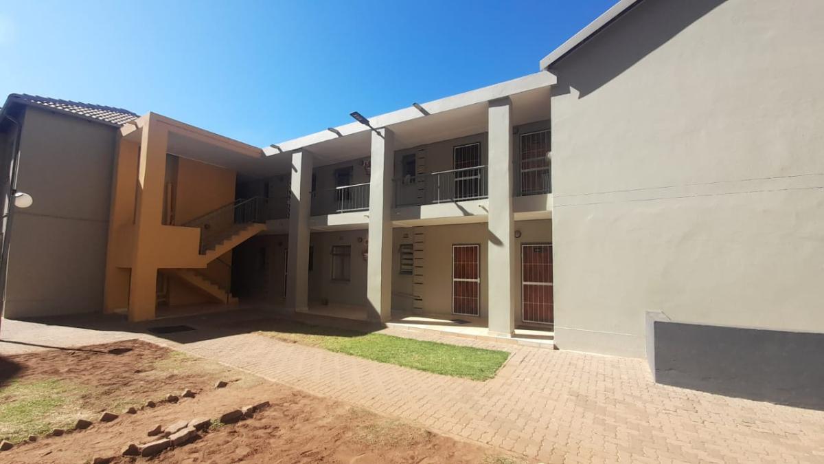 2 Bedroom Apartment in Jabulani