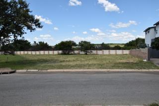 1 231 m² Land available in Bendor